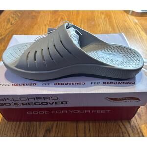Brand New Skechers GO RECOVER Arch Fit Sandals - Grey